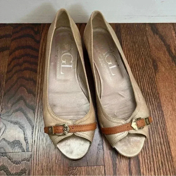 AGL  ATTILIO GUISTI LEOMBRUNI Tan Shimmer Open Toe Leather Ballet Flats 37.5/7.5 - Picture 5 of 16